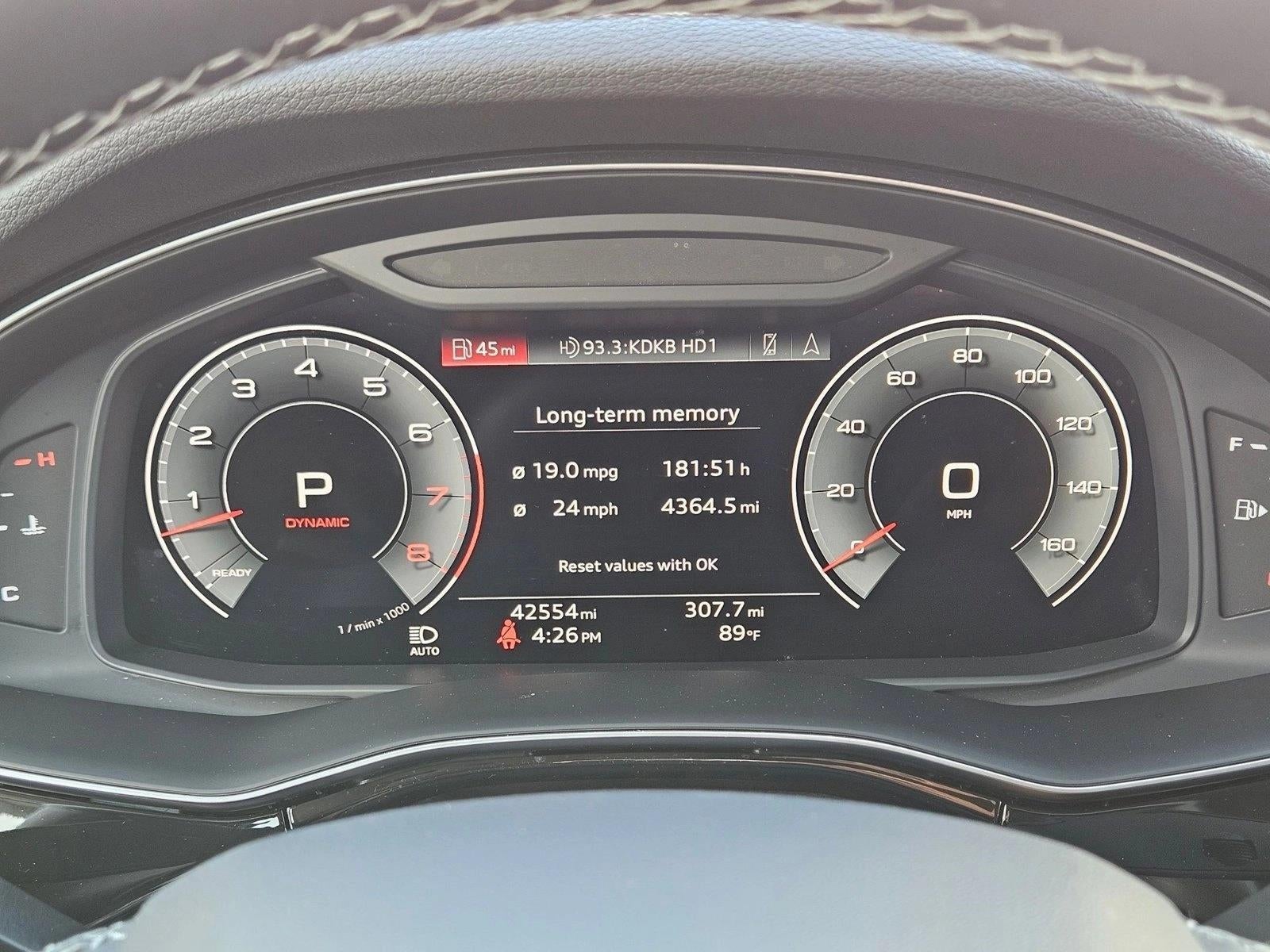 2022 Audi Q8 Premium 55 TFSI quattro