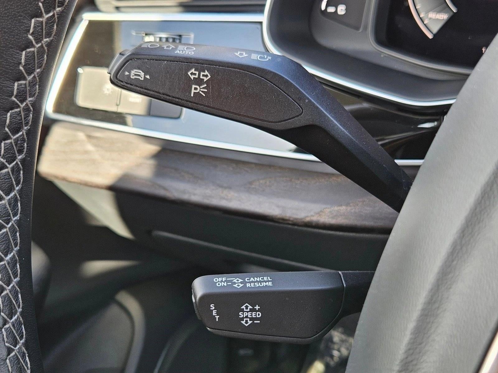2022 Audi Q8 Premium 55 TFSI quattro