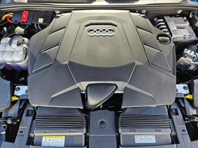 2022 Audi Q8 Premium 55 TFSI quattro