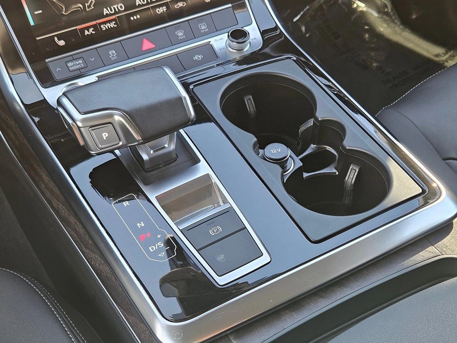 2022 Audi Q8 Premium 55 TFSI quattro