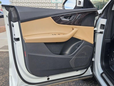 2023 Audi Q8 Premium 55 TFSI quattro