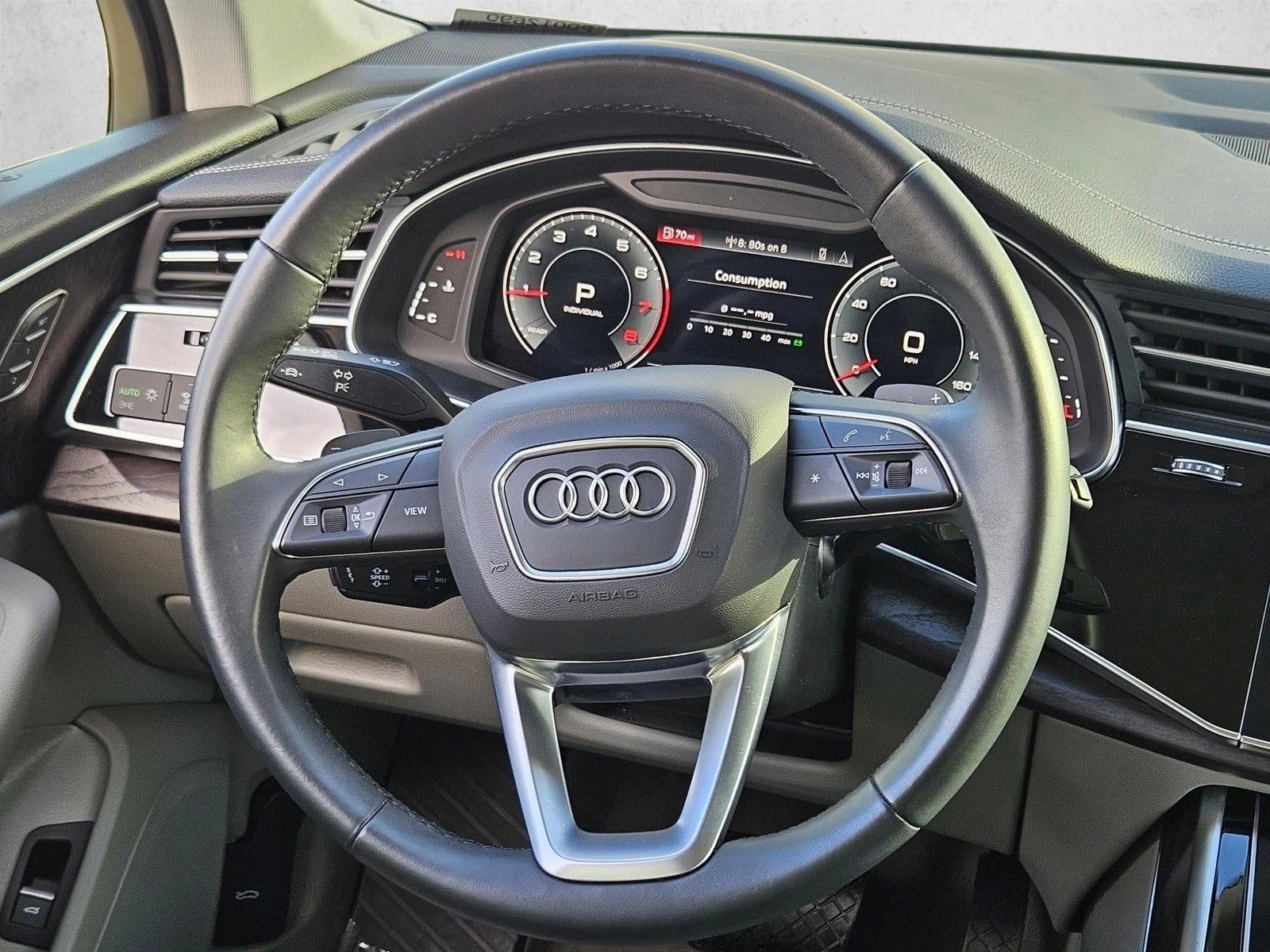 2023 Audi Q7 Premium 55 TFSI quattro