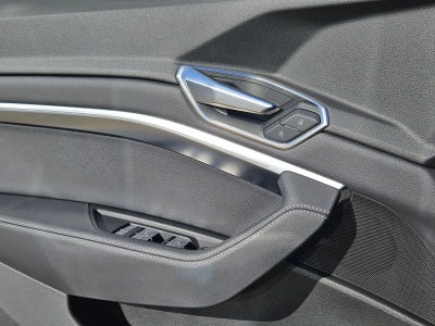 2024 Audi Q8 e-tron Sportback S line Premium Plus quattro