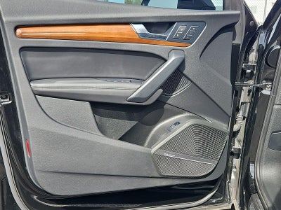 2024 Audi Q5 Prestige 40 TFSI quattro