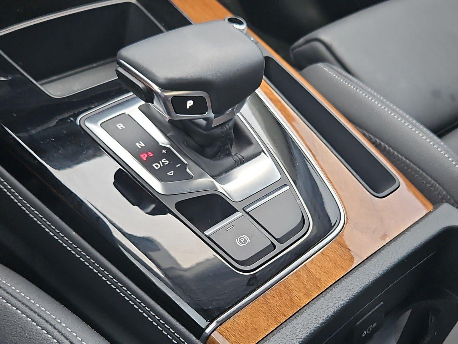 2024 Audi Q5 Prestige 40 TFSI quattro