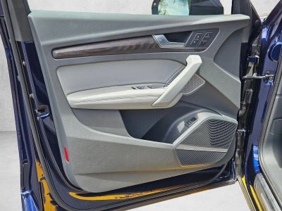 2020 Audi Q5 Prestige 45 TFSI quattro