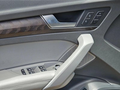2020 Audi Q5 Prestige 45 TFSI quattro