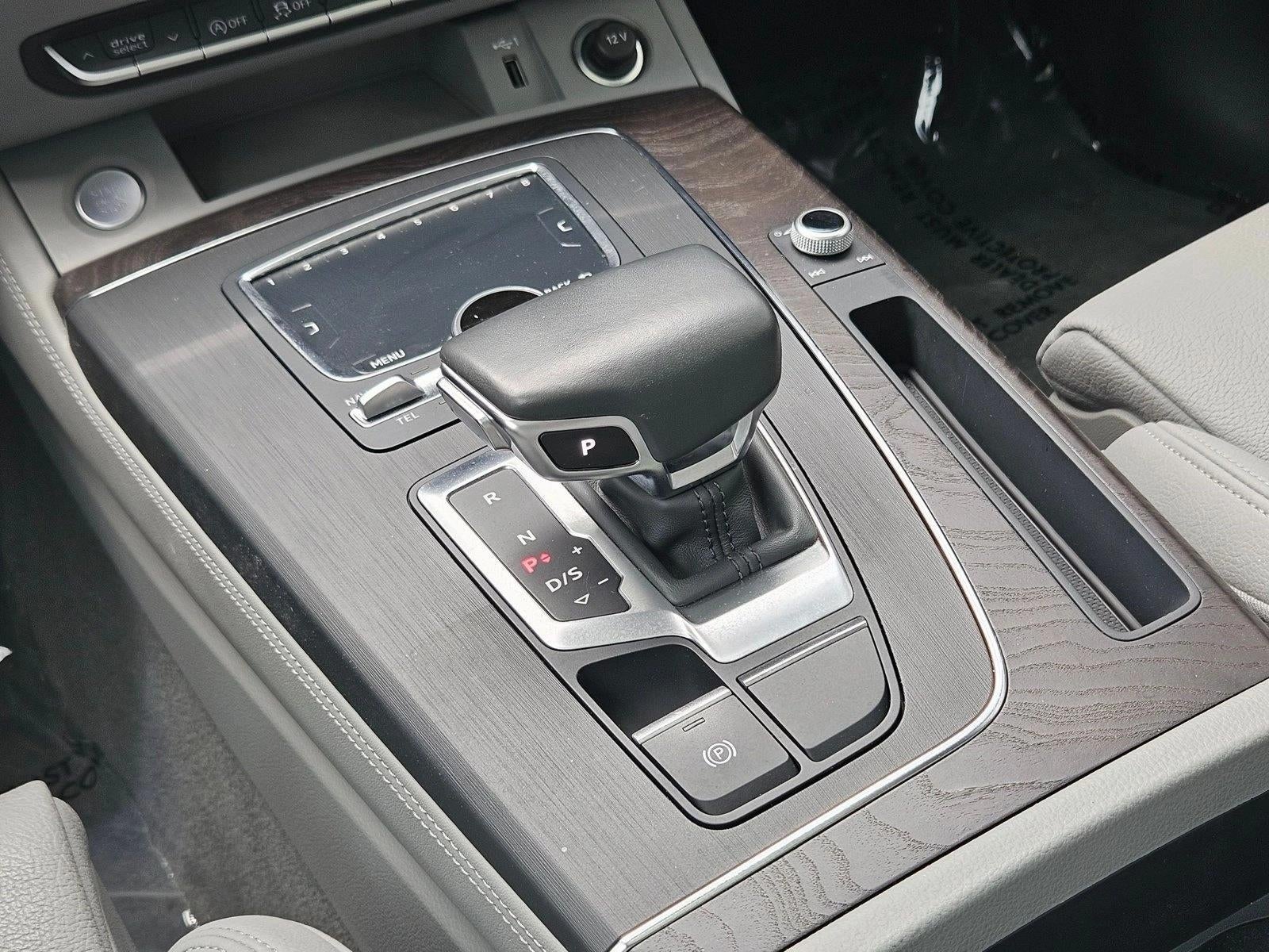 2020 Audi Q5 Prestige 45 TFSI quattro