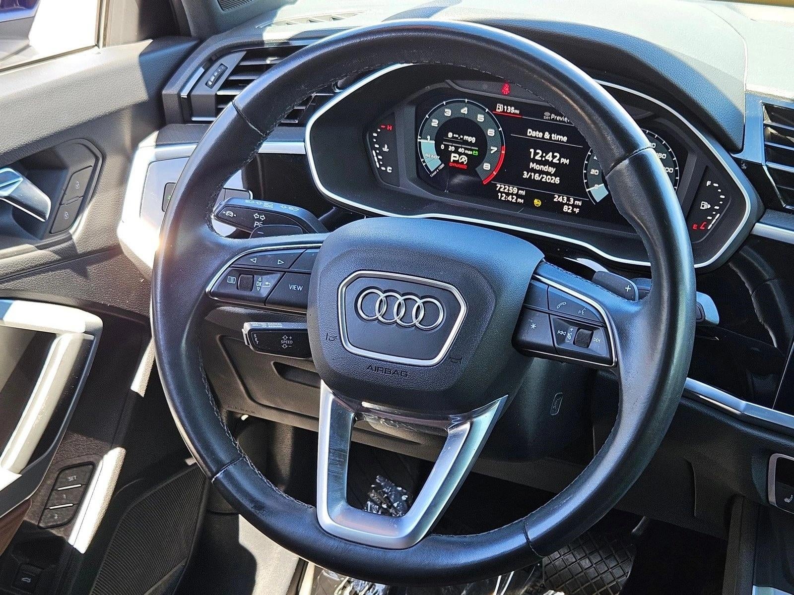 2022 Audi Q3 S line Premium 45 TFSI quattro