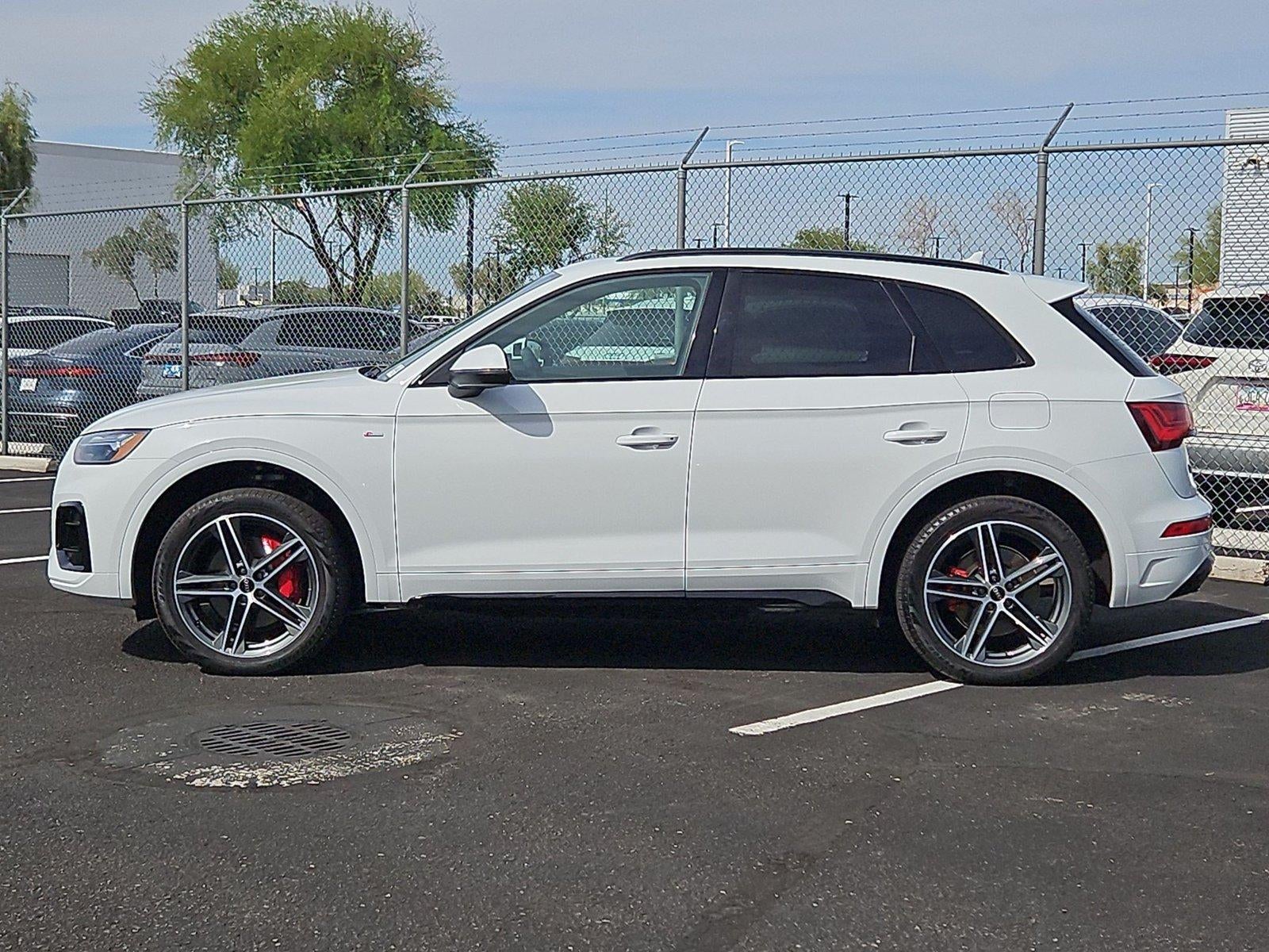2024 Audi Q5 S line Premium Plus 55 TFSI e quattro