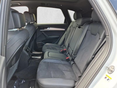 2023 Audi Q5 S line Premium Plus 55 TFSI e quattro