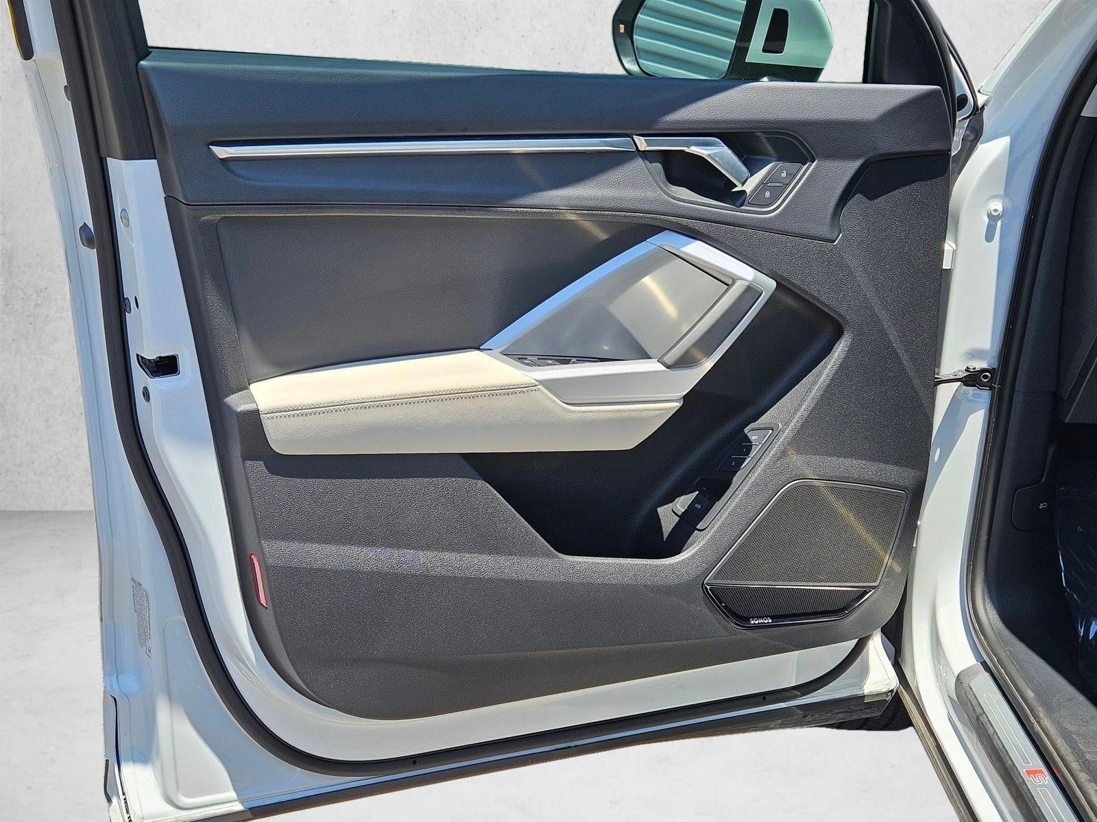 2024 Audi Q3 S line Premium Plus 45 TFSI quattro