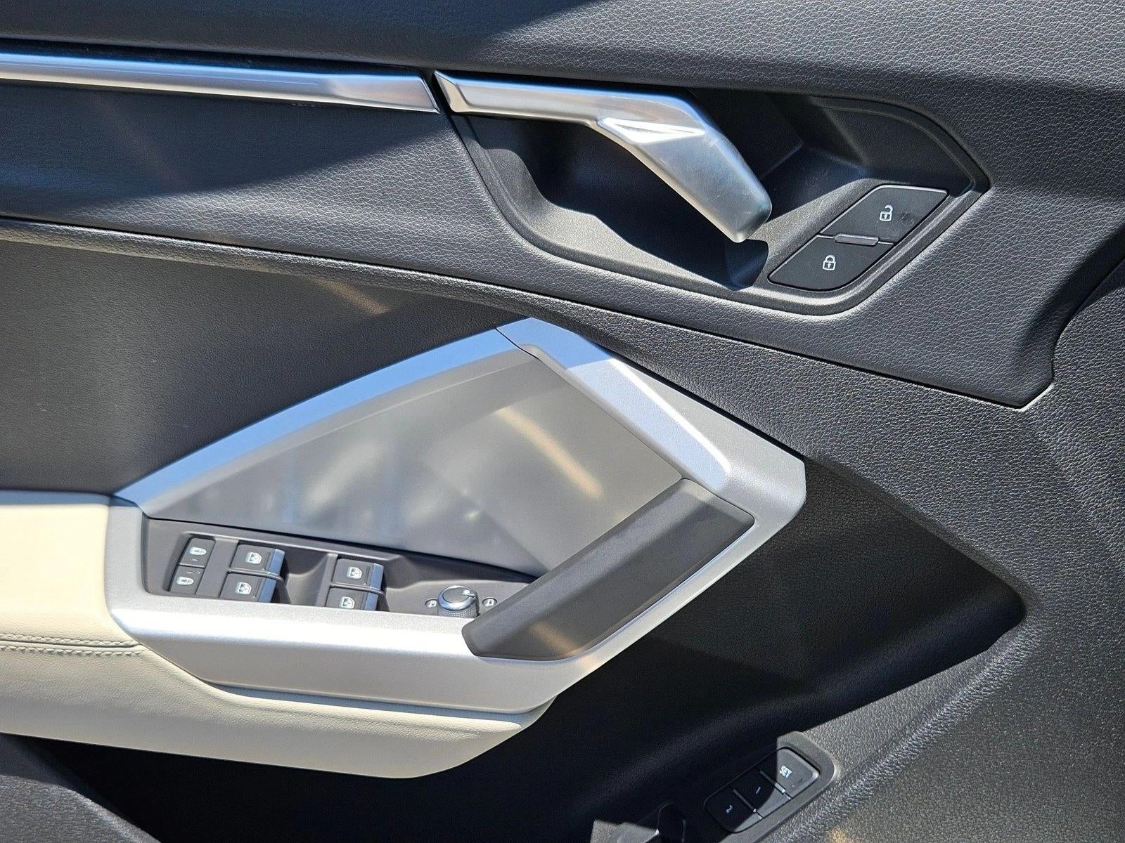2024 Audi Q3 S line Premium Plus 45 TFSI quattro