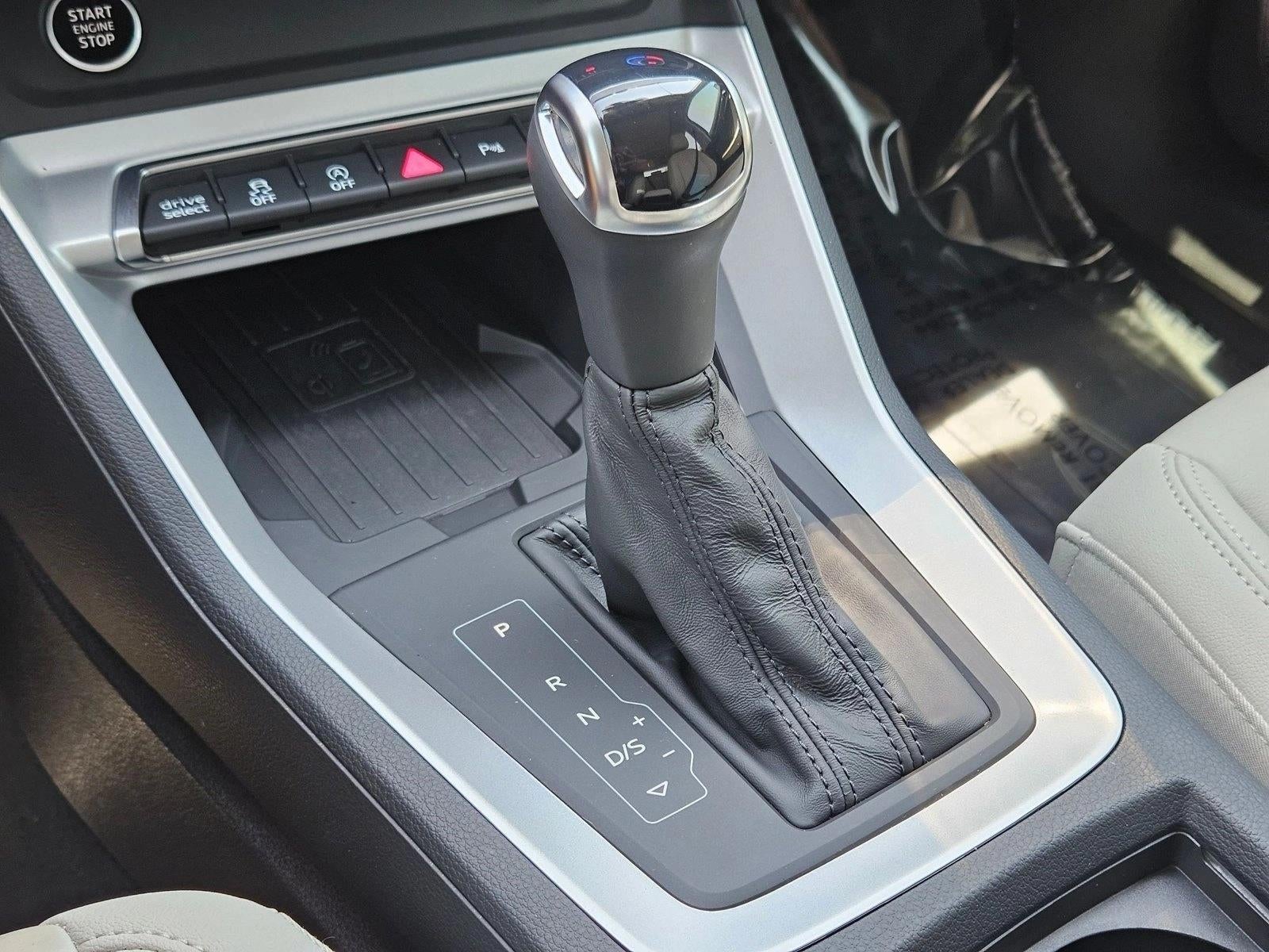 2024 Audi Q3 S line Premium Plus 45 TFSI quattro