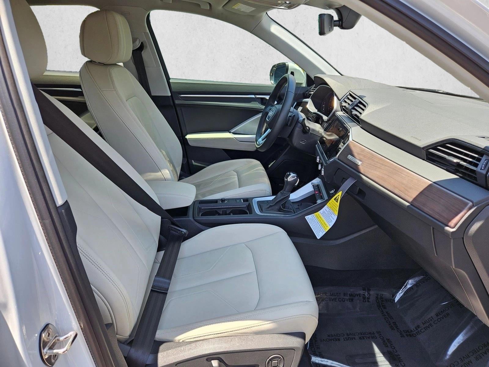 2024 Audi Q3 S line Premium Plus 45 TFSI quattro
