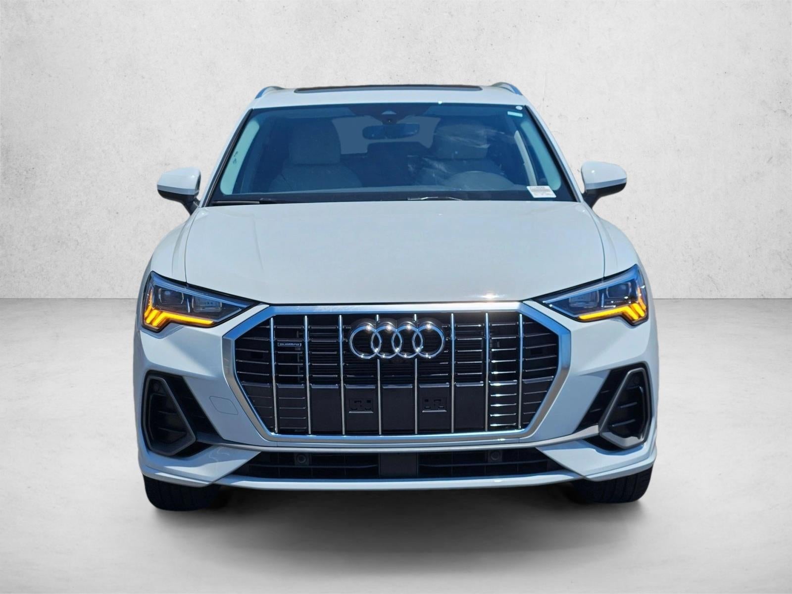 2024 Audi Q3 S line Premium Plus 45 TFSI quattro