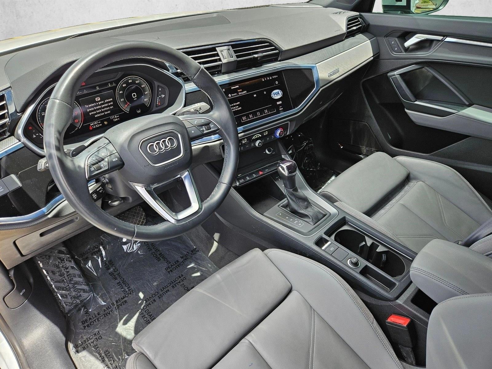 2022 Audi Q3 S line Premium Plus 45 TFSI quattro
