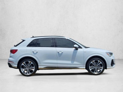 2022 Audi Q3 S line Premium Plus 45 TFSI quattro