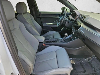 2024 Audi Q3 S line Premium Plus 45 TFSI quattro
