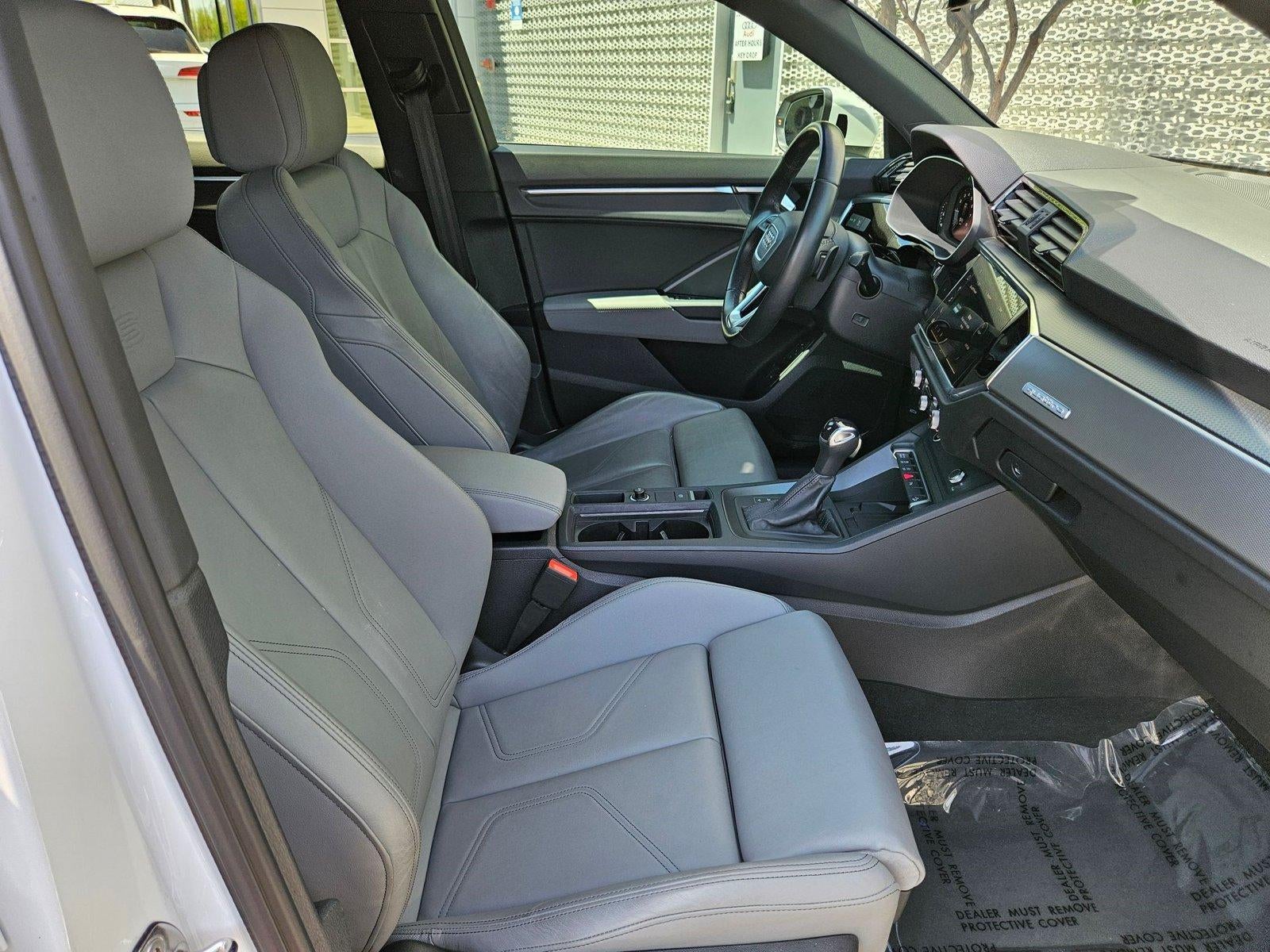 2024 Audi Q3 S line Premium Plus 45 TFSI quattro