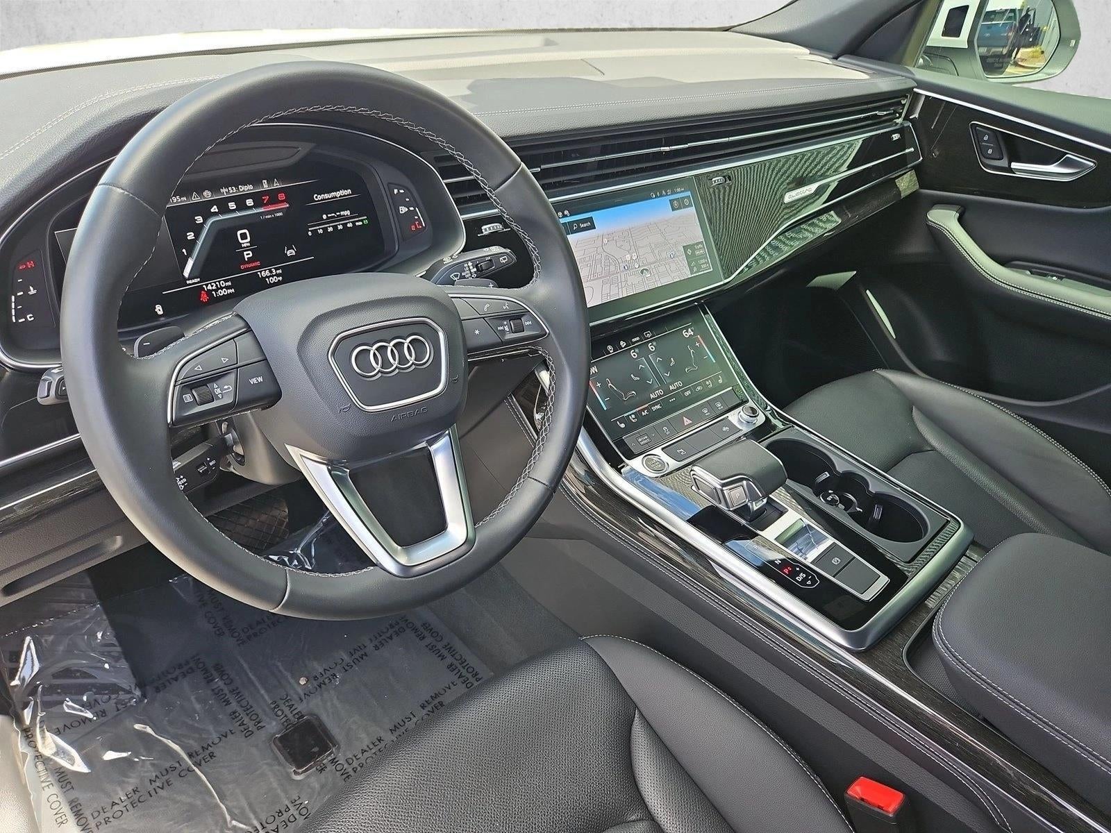2025 Audi Q8 Premium Plus 55 TFSI quattro