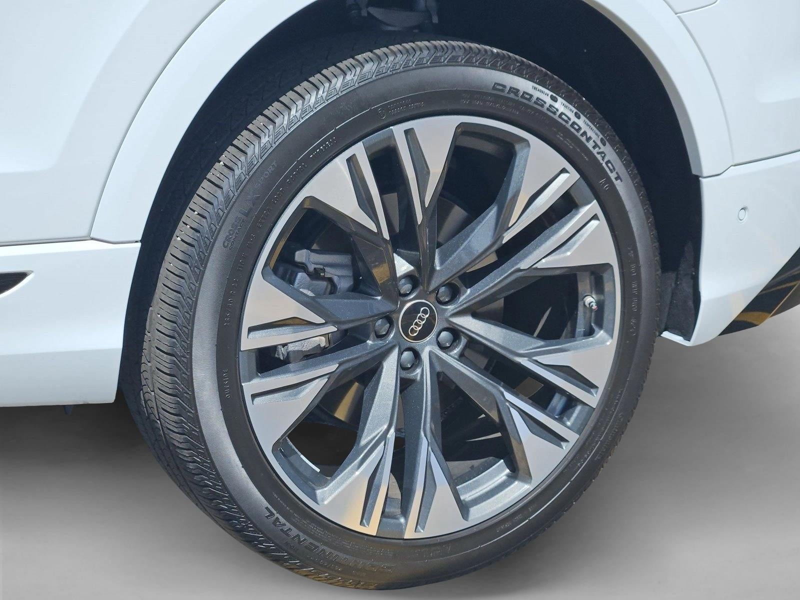 2025 Audi Q8 Premium Plus 55 TFSI quattro