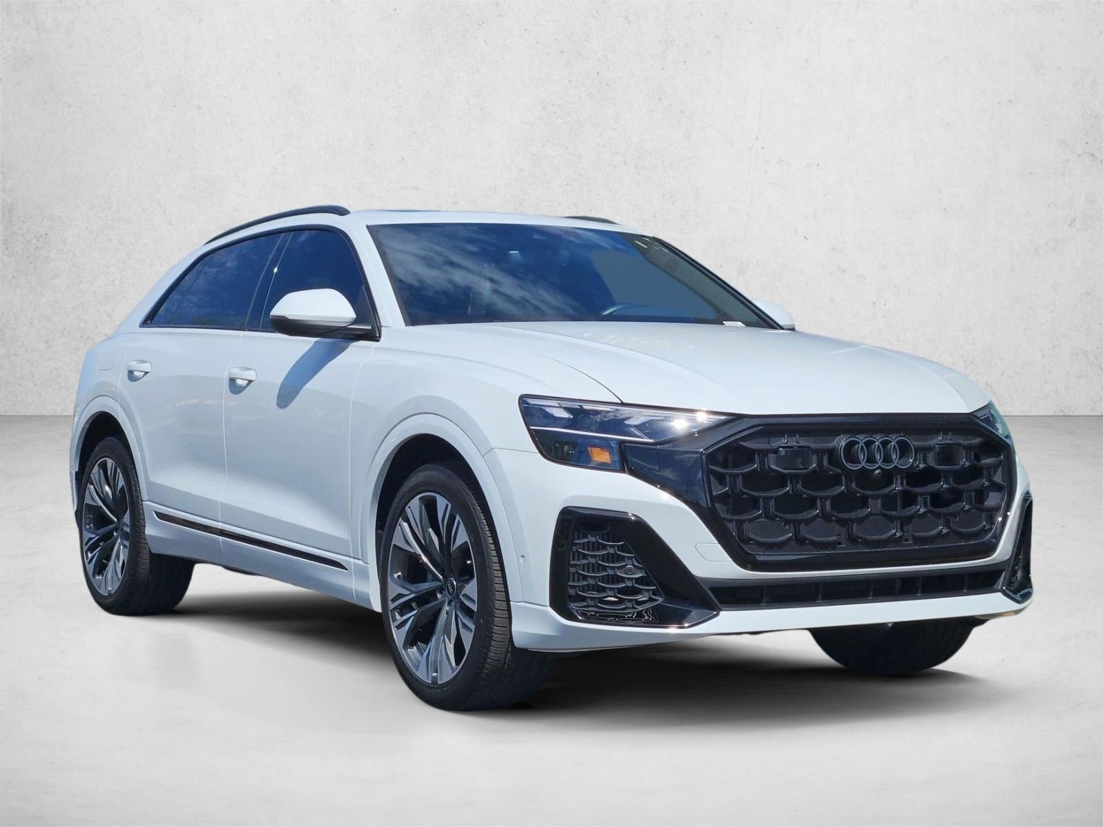 2025 Audi Q8 Premium Plus 55 TFSI quattro