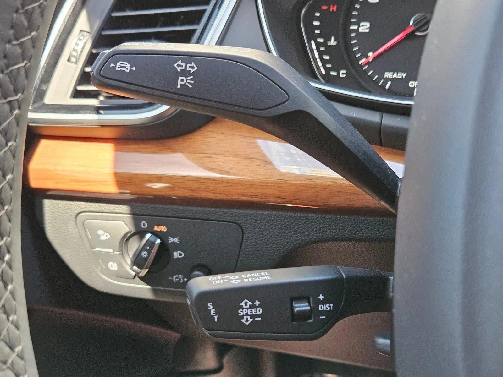 2023 Audi Q5 S line Premium 45 TFSI quattro
