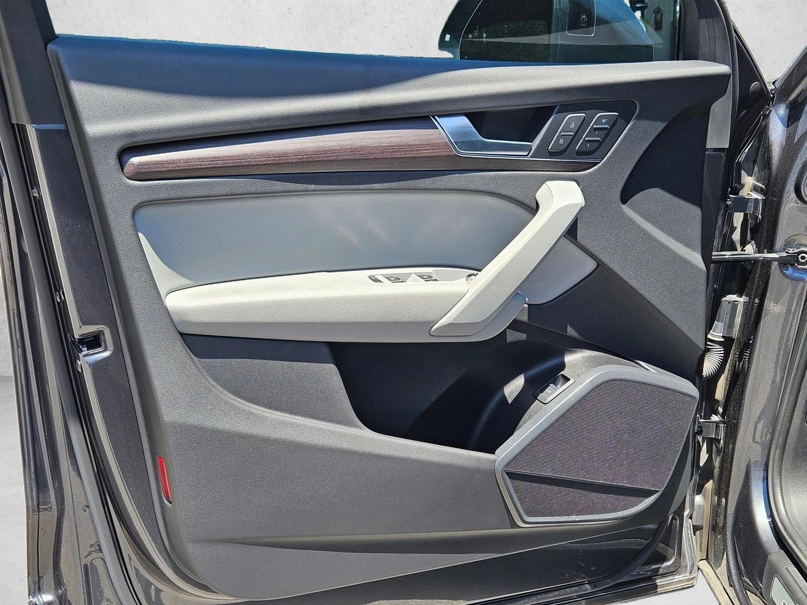 2023 Audi Q5 S line Premium 45 TFSI quattro
