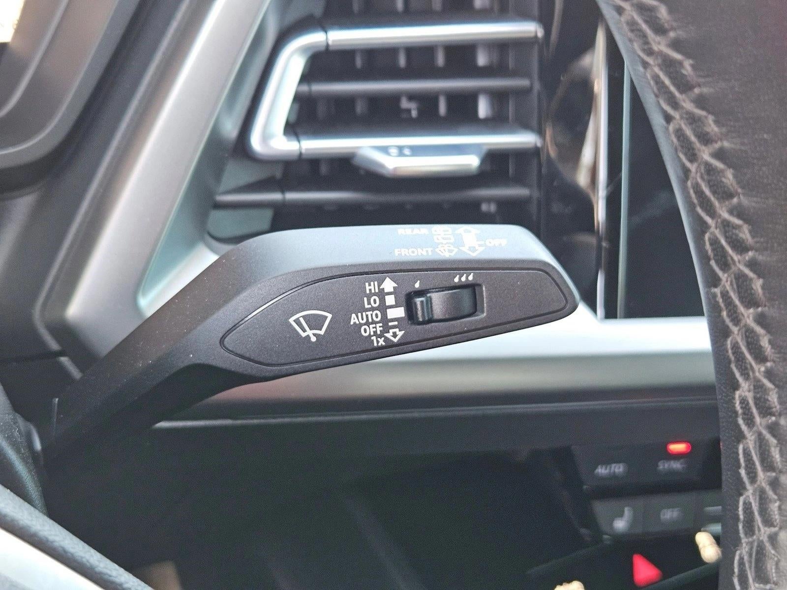 2022 Audi Q4 e-tron Prestige 50 quattro