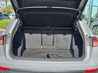 2024 Audi Q4 e-tron Premium 55 quattro