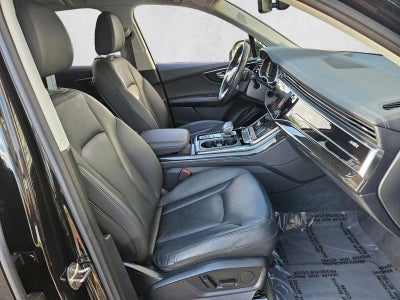 2023 Audi Q7 Premium Plus 45 TFSI quattro