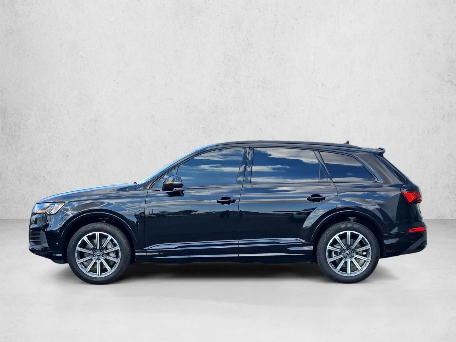 2023 Audi Q7 Premium Plus 45 TFSI quattro