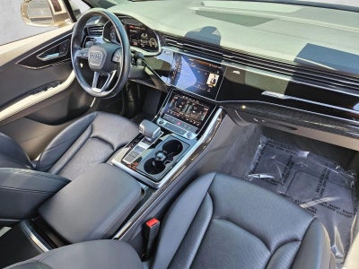 2023 Audi Q7 Premium Plus 45 TFSI quattro