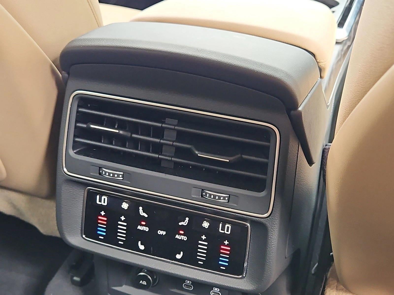 2023 Audi Q7 Premium Plus 45 TFSI quattro