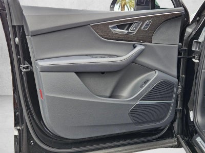2025 Audi Q7 Premium Plus 55 TFSI quattro