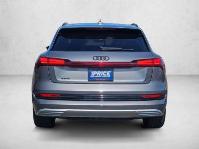 2019 Audi e-tron Prestige quattro