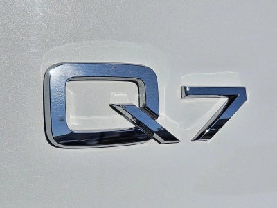 2023 Audi Q7 Prestige 55 TFSI quattro