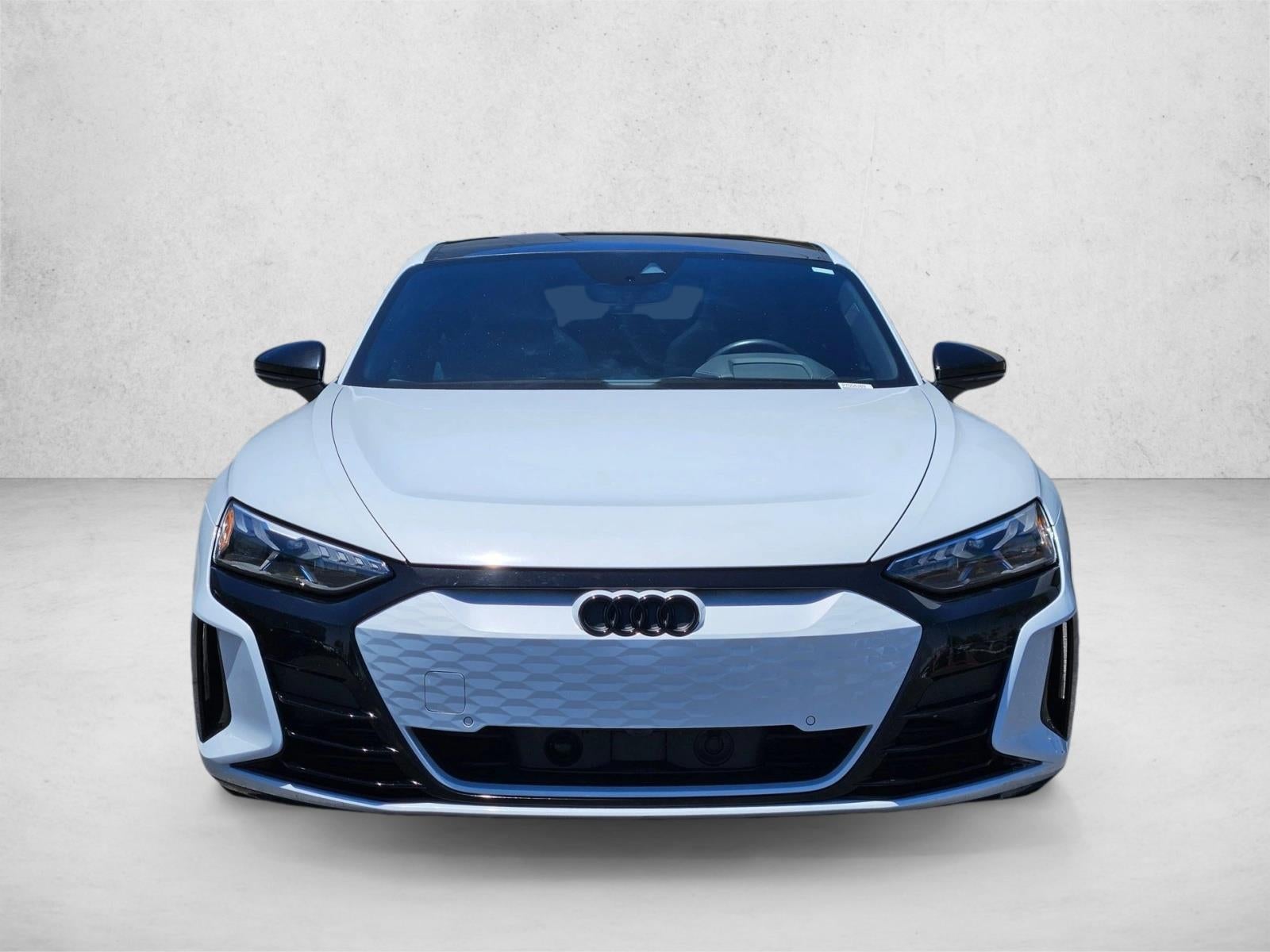 2023 Audi e-tron GT Premium Plus quattro