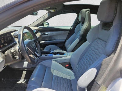 2023 Audi e-tron GT Premium Plus quattro