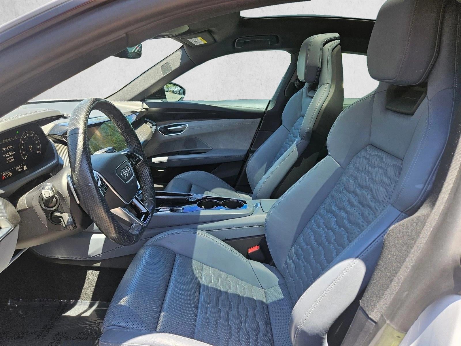 2023 Audi e-tron GT Premium Plus quattro