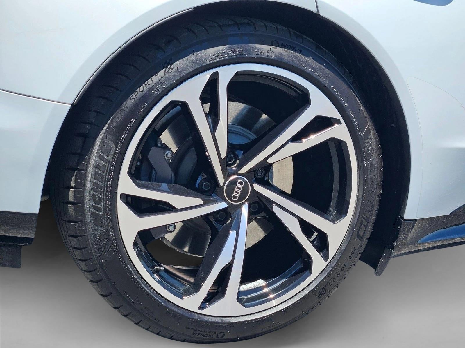 2023 Audi e-tron GT Premium Plus quattro
