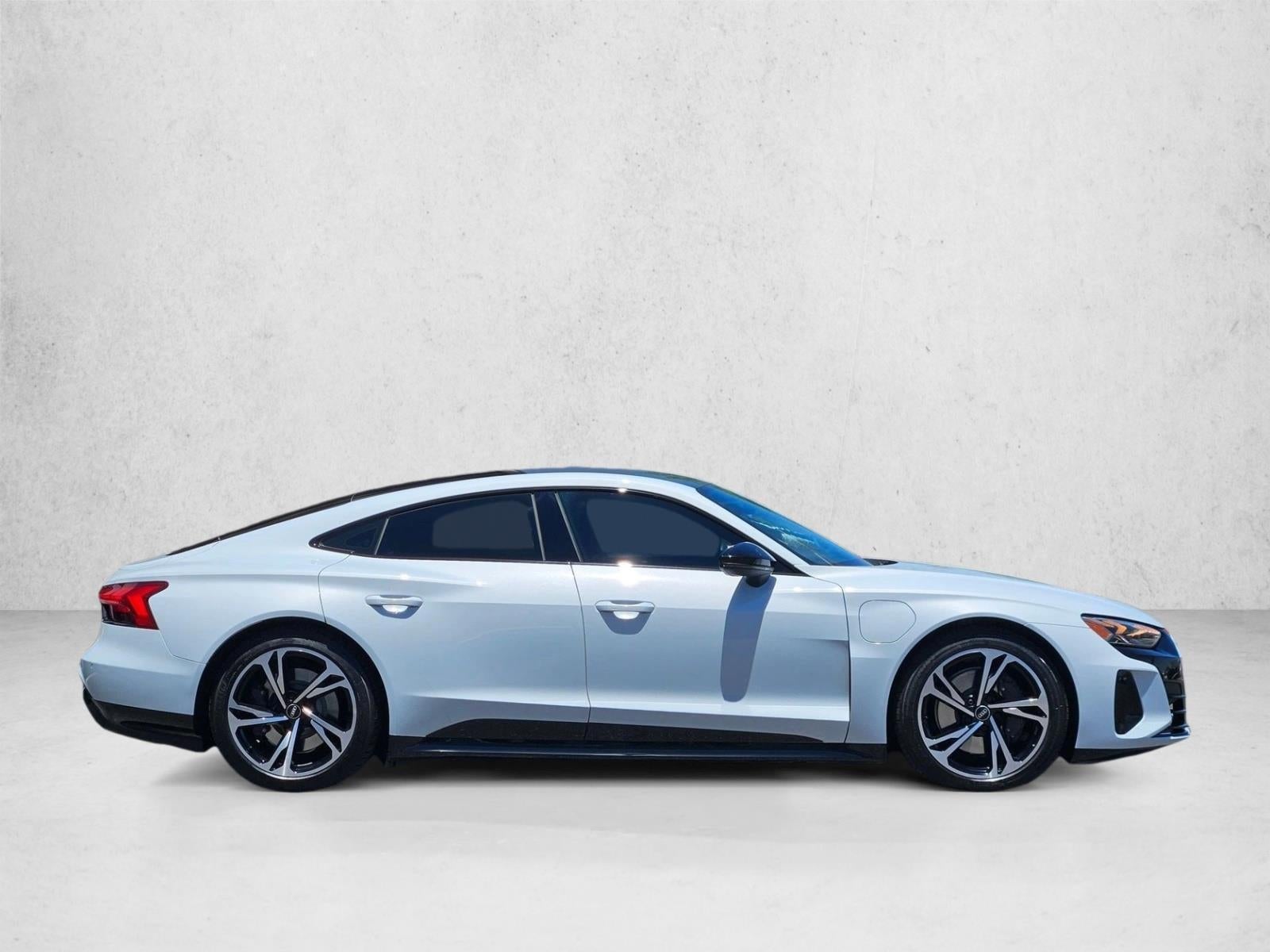 2023 Audi e-tron GT Premium Plus quattro