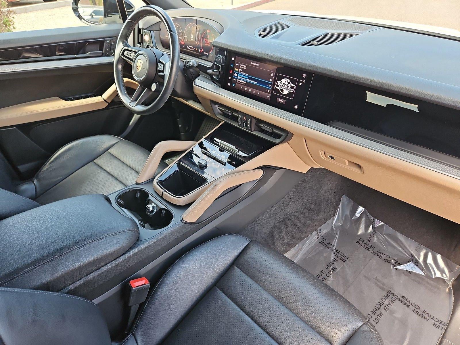 2024 Porsche Cayenne AWD
