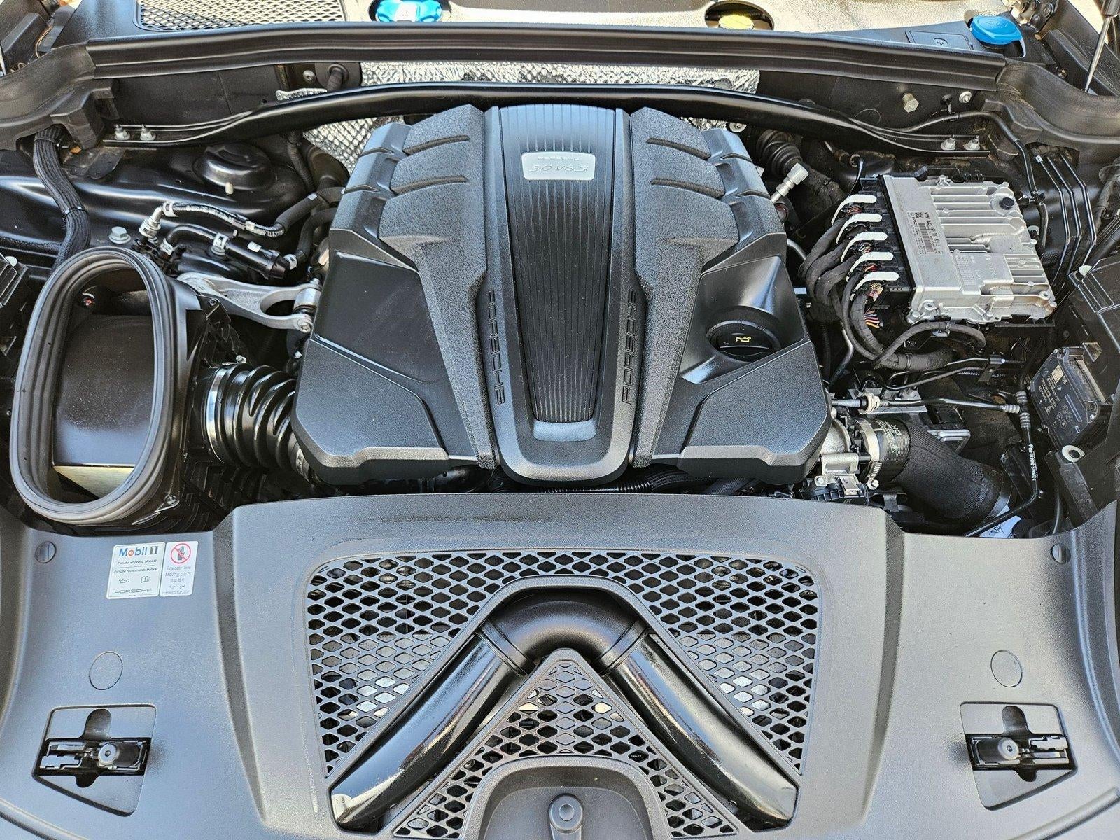 2019 Porsche Macan S AWD