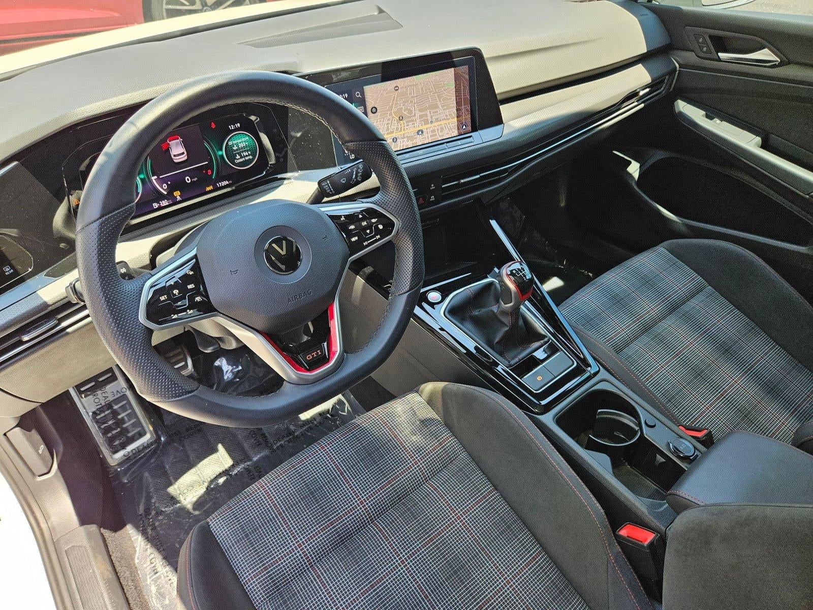 2023 Volkswagen Golf GTI 2.0T SE Manual