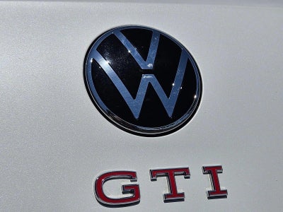 2023 Volkswagen Golf GTI 2.0T SE Manual