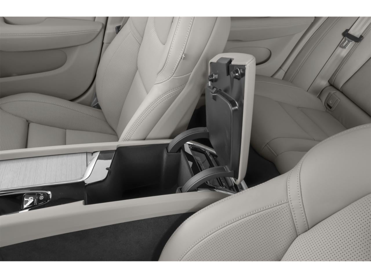 2026 Volvo V60 Cross Country B5 AWD Plus