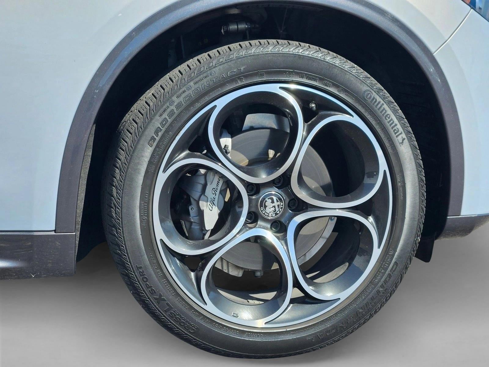 2022 Alfa Romeo Stelvio Ti AWD