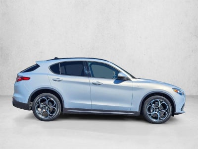 2022 Alfa Romeo Stelvio Ti AWD